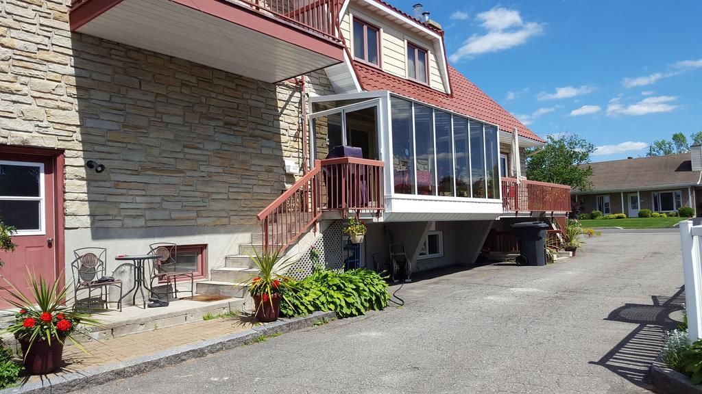 Douces Evasions Saint-Anselme Exterior foto